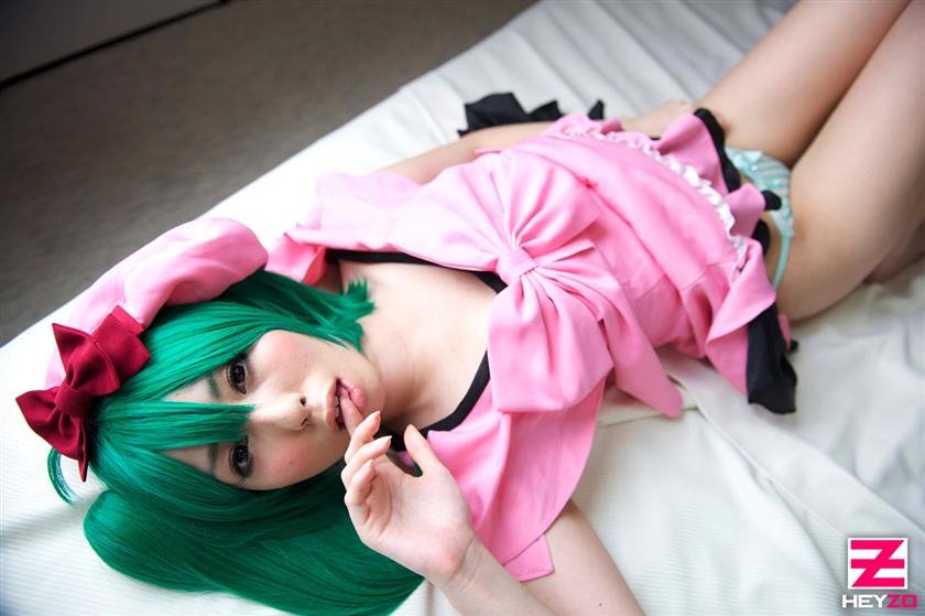 Cover 2 Make Woopie with The Cutest Costume Idol! 21 Photos