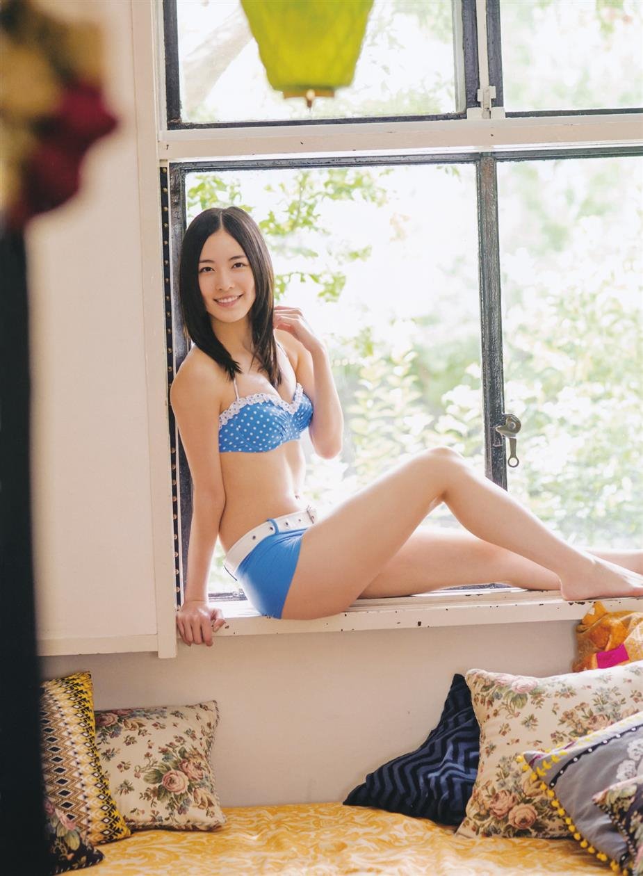 Cover 3 Vol.43 松井珠理奈 古畑奈和 藤江れいな 鈴木愛理 北原里英 55 Photos
