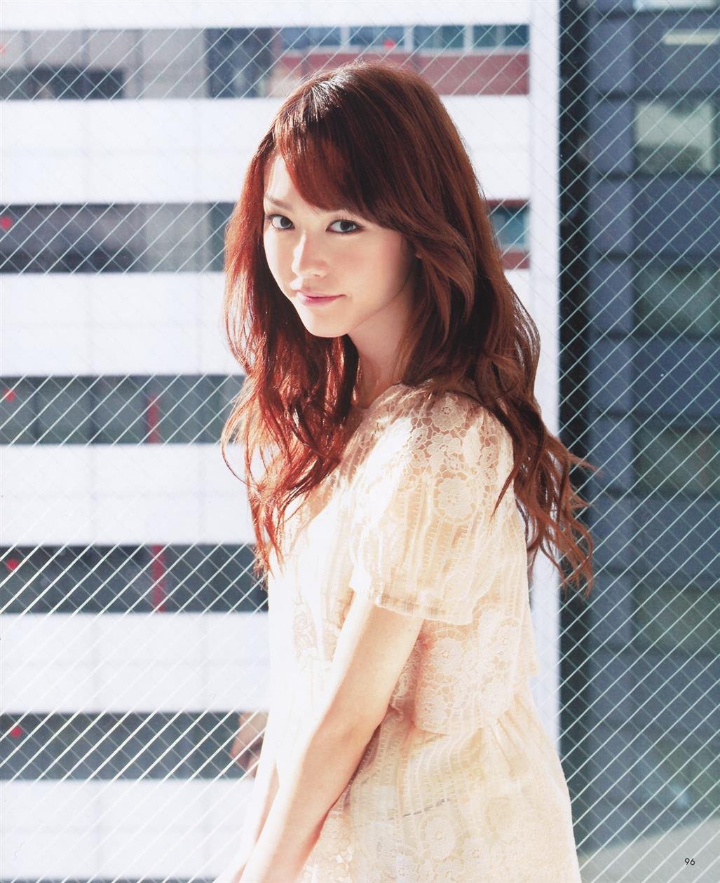 Cover 3 2012 Vol.1 AKB48 DiVA 乃木坂46 桐谷美玲 24 Photos
